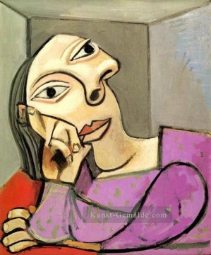  ist - Woman accoudee 3 1939 cubist Pablo Picasso
